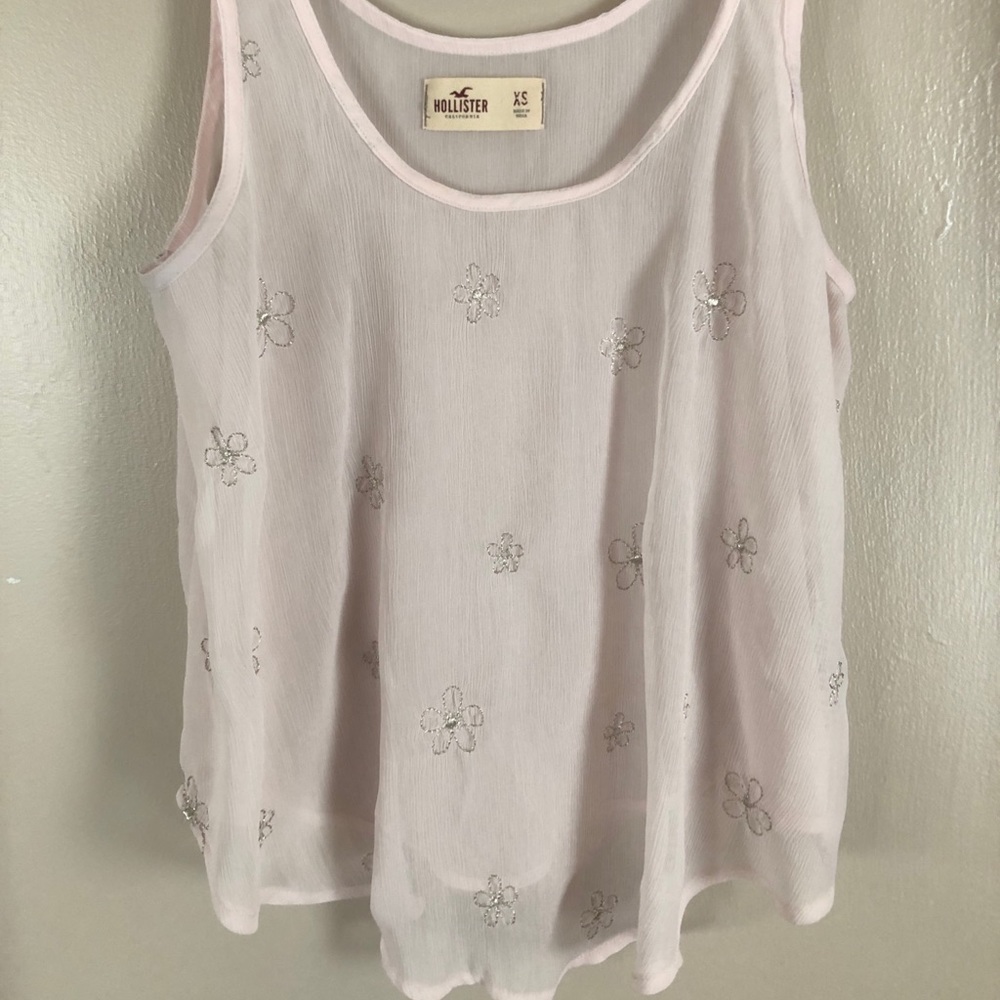 Light pink with silver accent flower tank